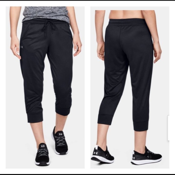 under armour loose fit capris